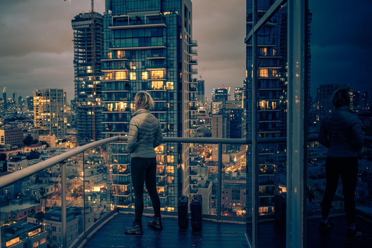 05:00